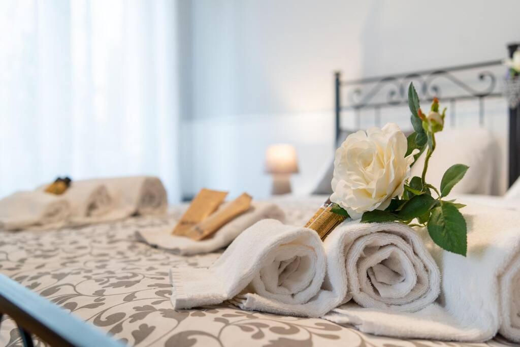 Terrazze Italiane City Center - White Apartment Verona Exterior foto